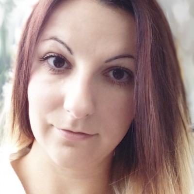 Talentcard van Julia Sakaridou