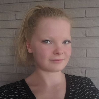 Daphne Linstra